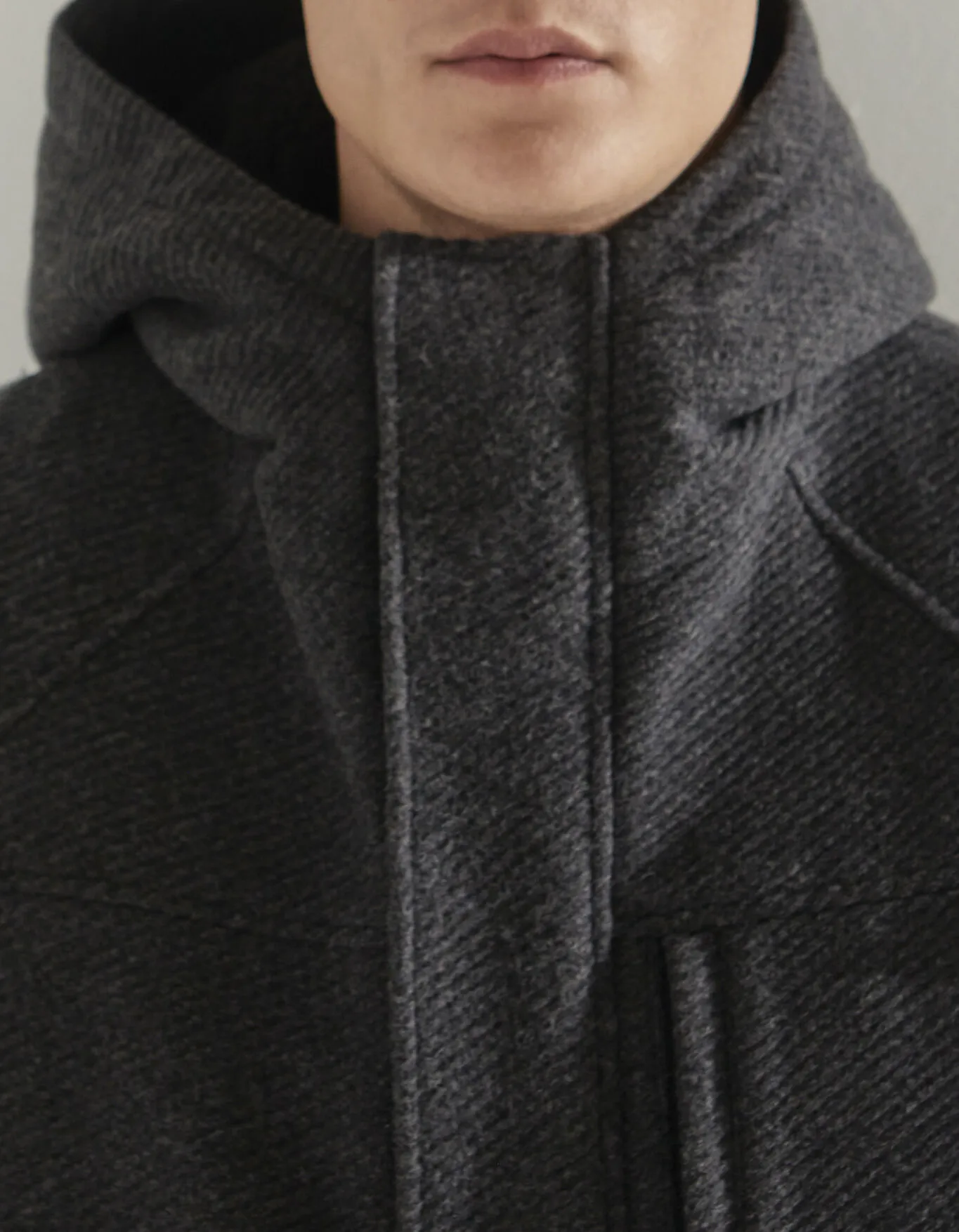 Manteau anthracite à capuche Homme